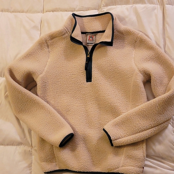 avalanche fleece pullover